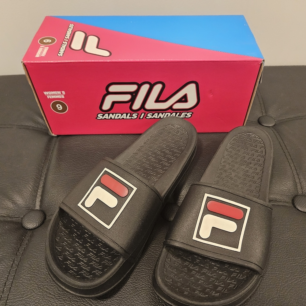Fila Sleek Slides